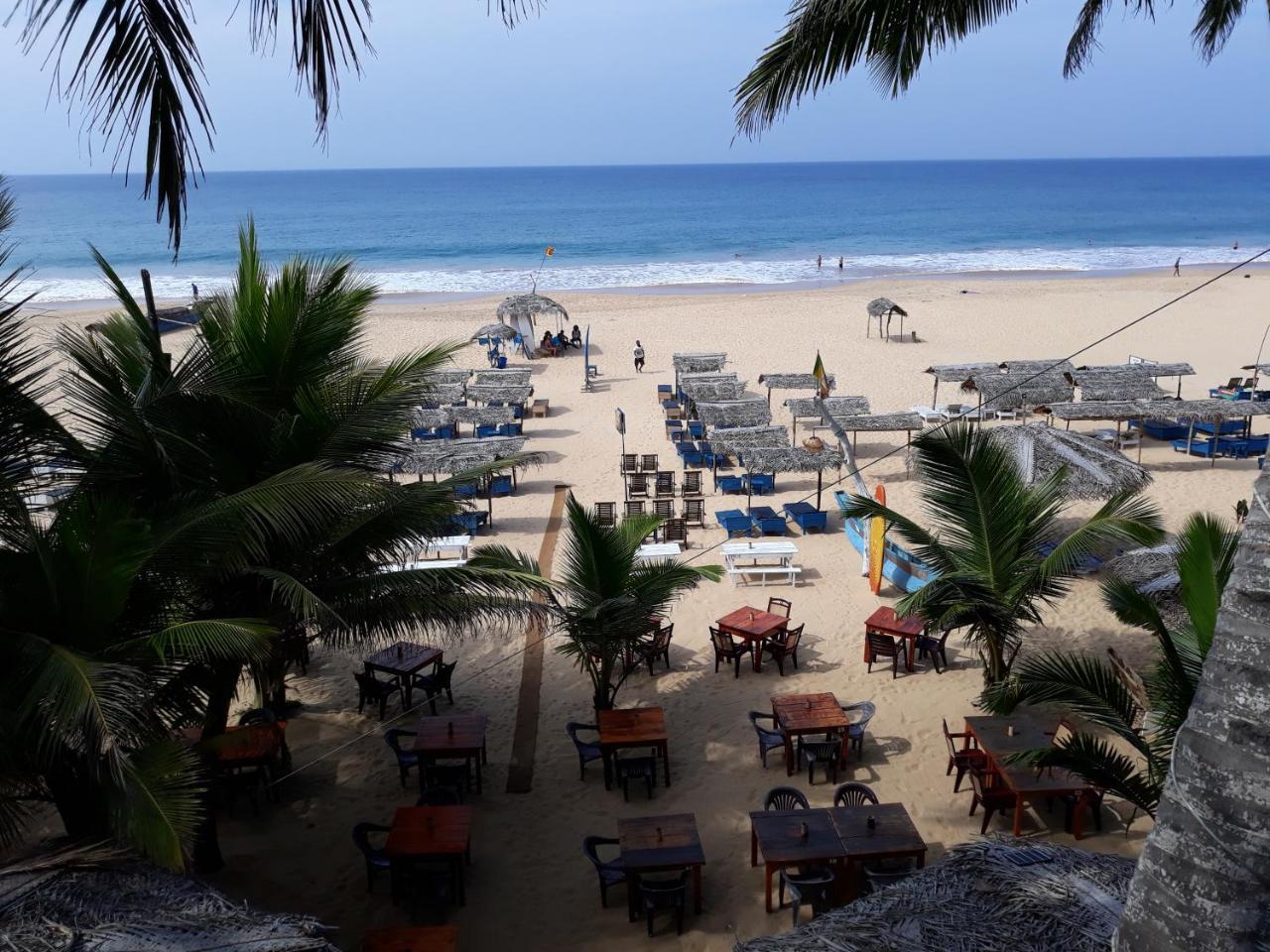 Copacabana Beach Hotel Hikkaduwa Zewnętrze zdjęcie